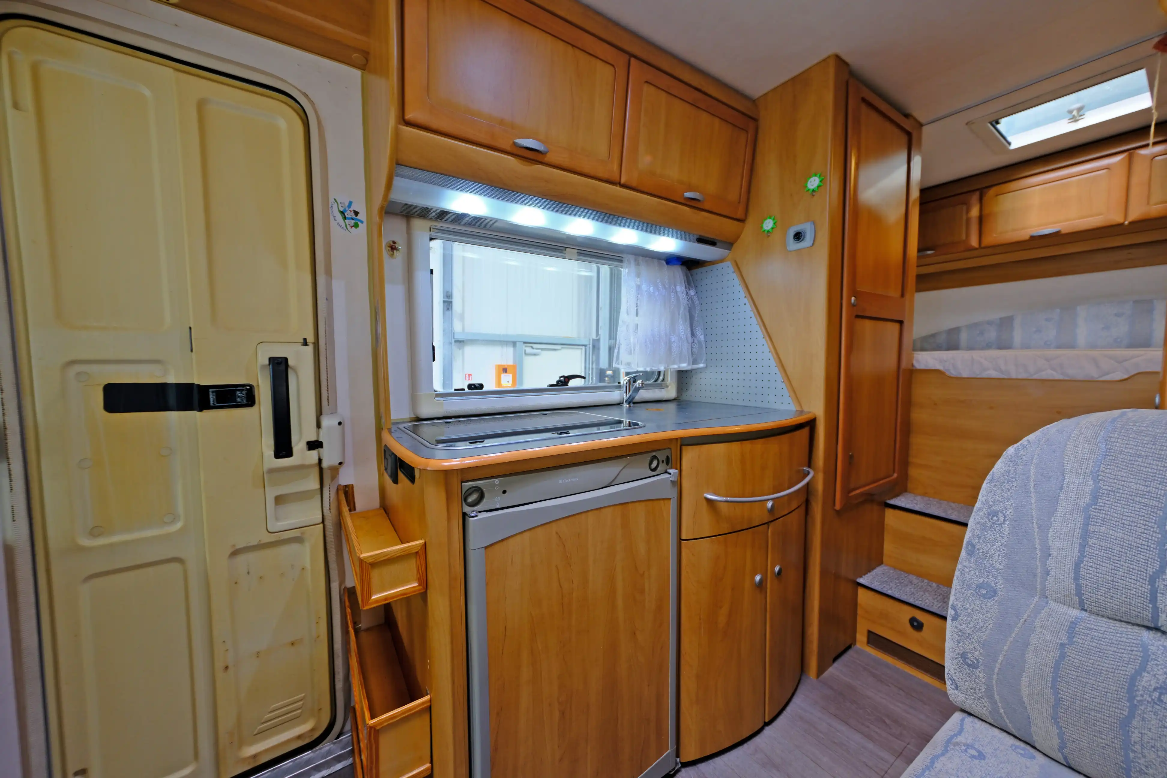 HYMER-ERIBA B 524